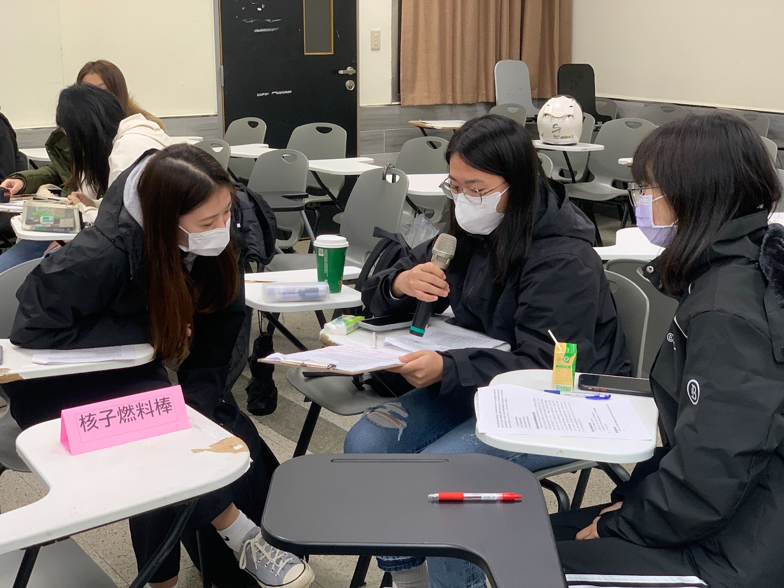 核廢料中期貯存場選址：政策說明會情境模擬@文化大學